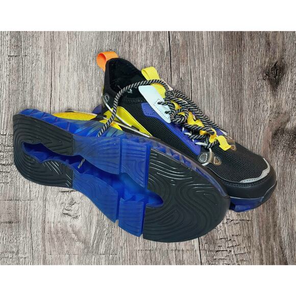 Paiwei National Tidet men’s sneakers.‎ Size 6.5.